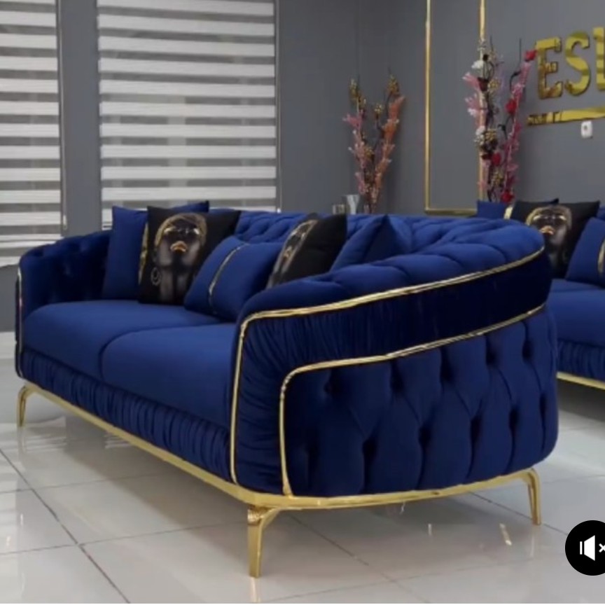 کاناپه سه نفره در مدلهای مختلف(هزینه ارسال بصورت پس کرایه)کنسلی ومرجوع نداریم