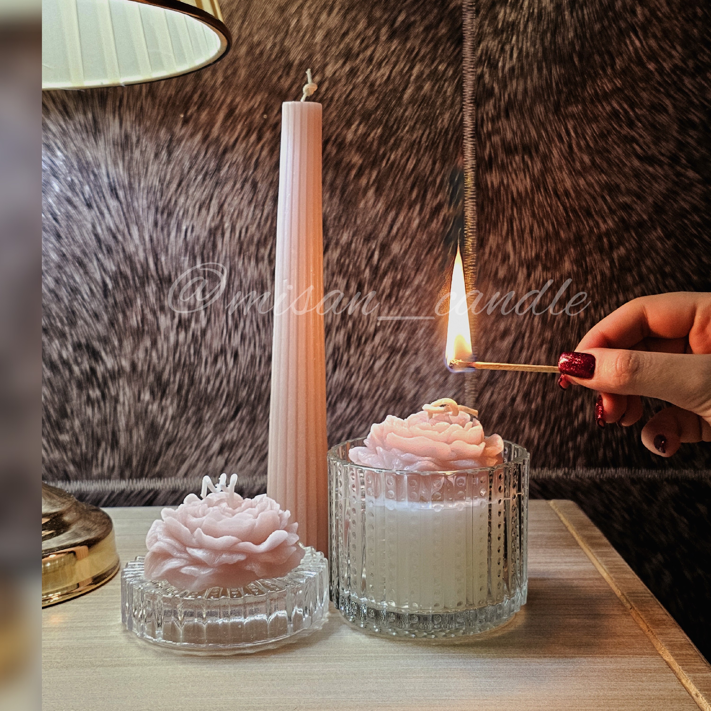 شمع با ظرف شیشه ای در دار  بسیار شیک یک عددی