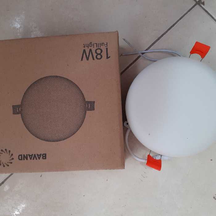 ھالوژن 18 وات سایزشو باوند ارسال پس کرایہ 