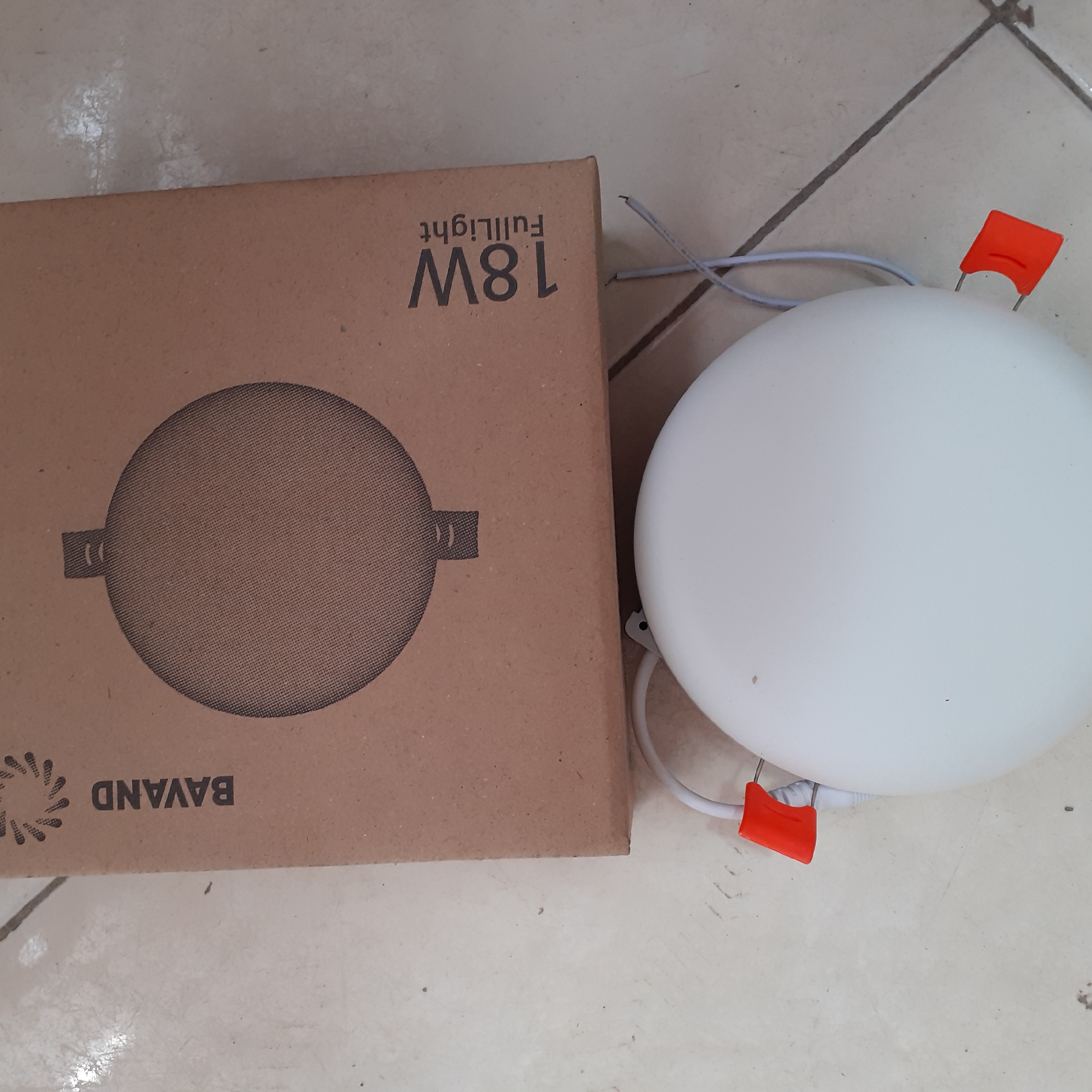 ھالوژن 18 وات سایزشو باوند ارسال پس کرایہ 