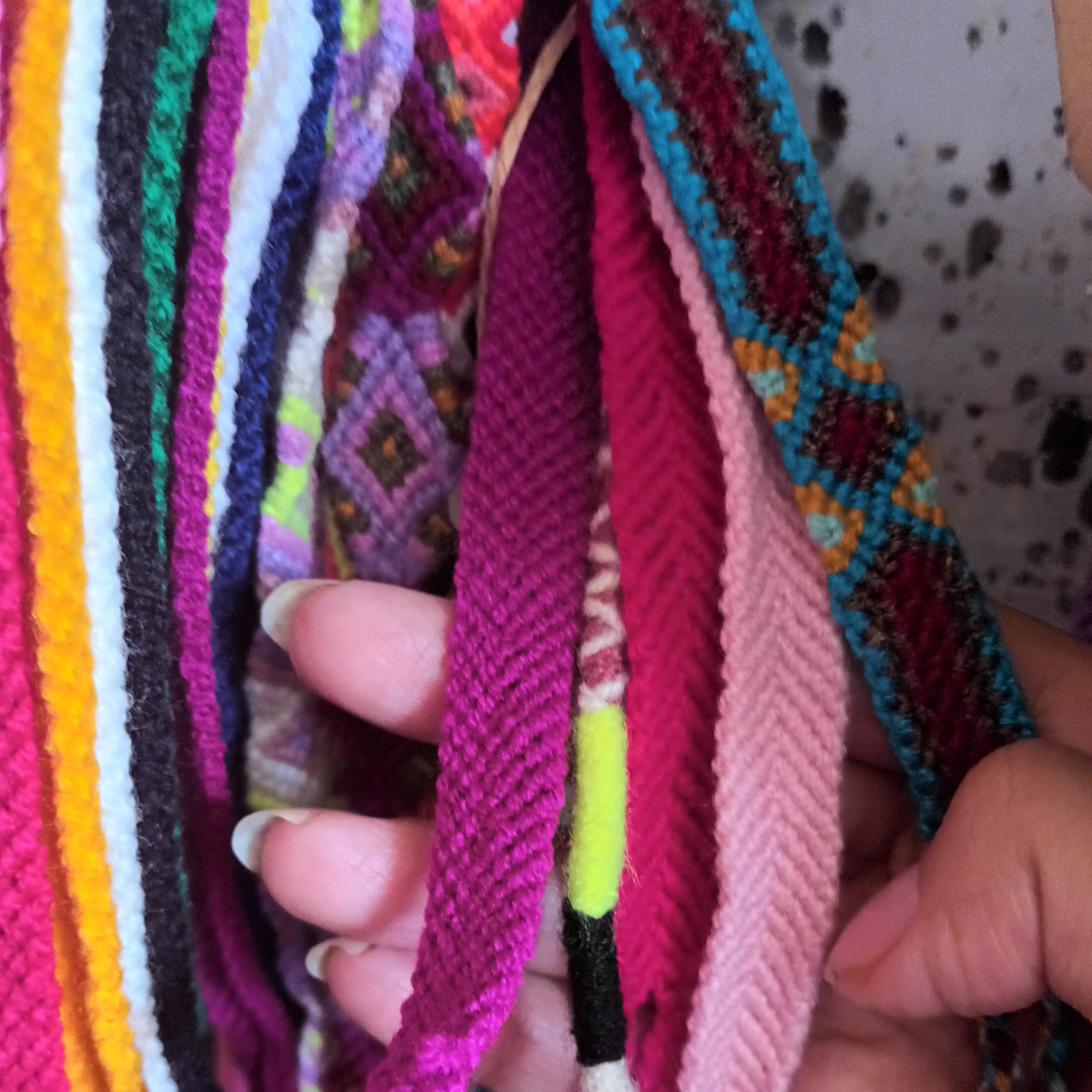 دستبند بافت