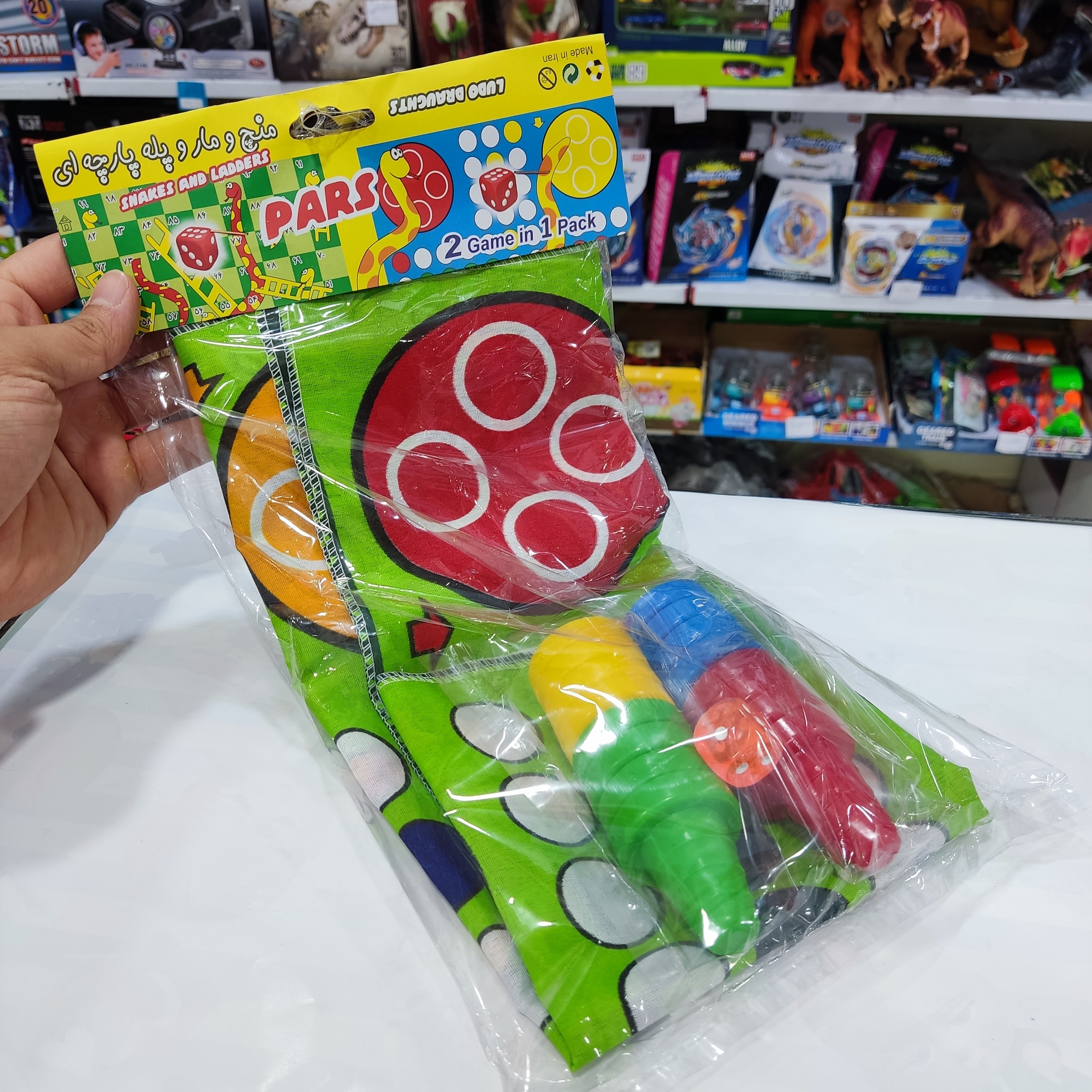 اسباب بازی منچ و مار پله پارچه ای