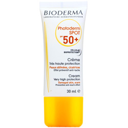 کرم ضد آفتاب فتودرم اسپات SPF50 بایودرما