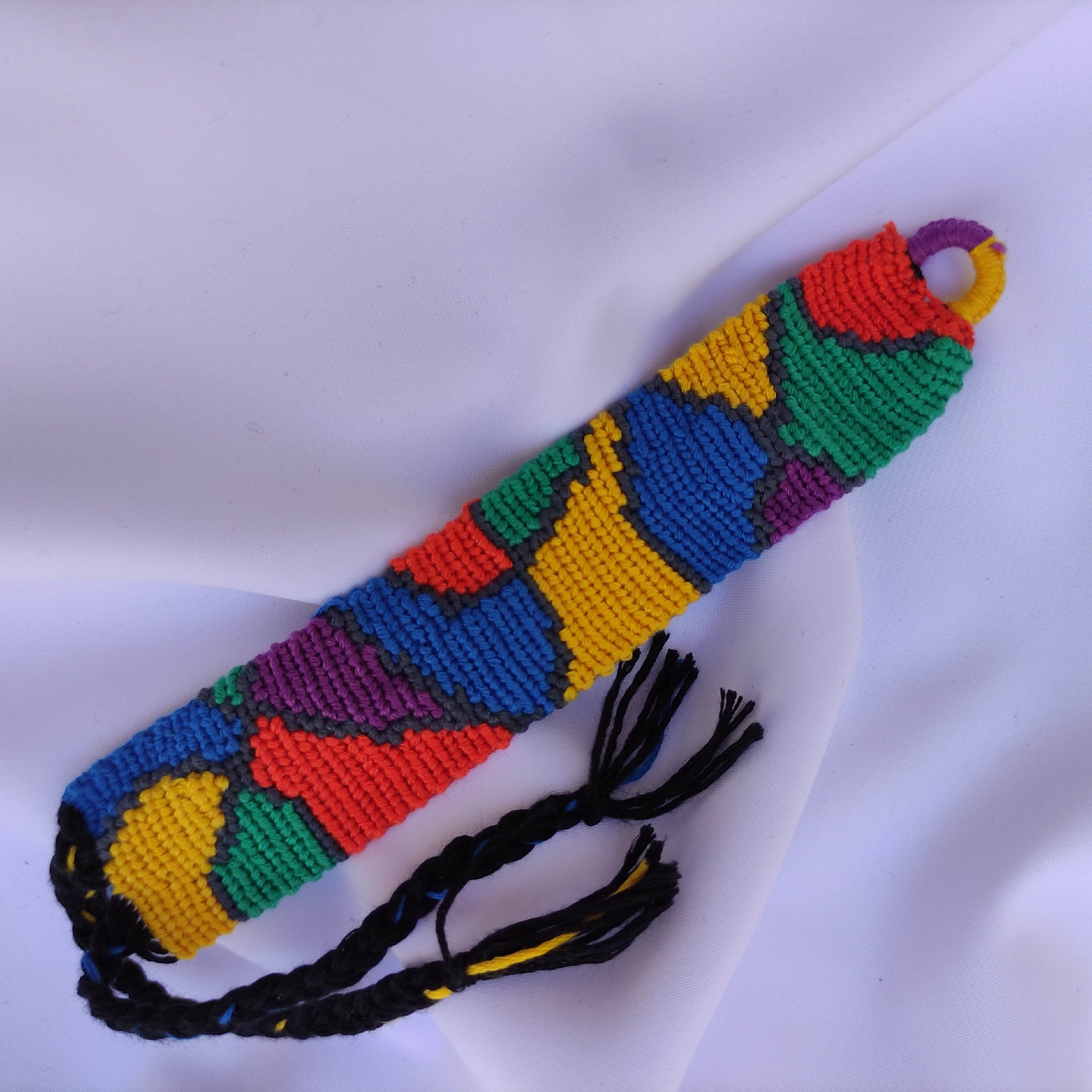 دستبند طرح رنگ نما