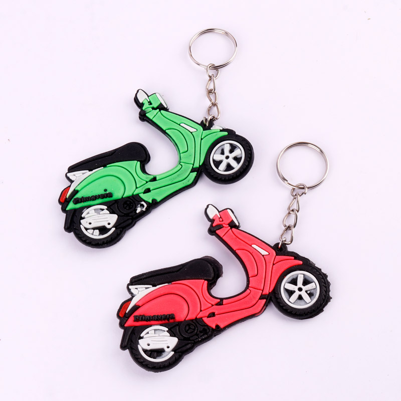 جاکلیدی سیلیکونی طرح موتور Vespa بزرگ
