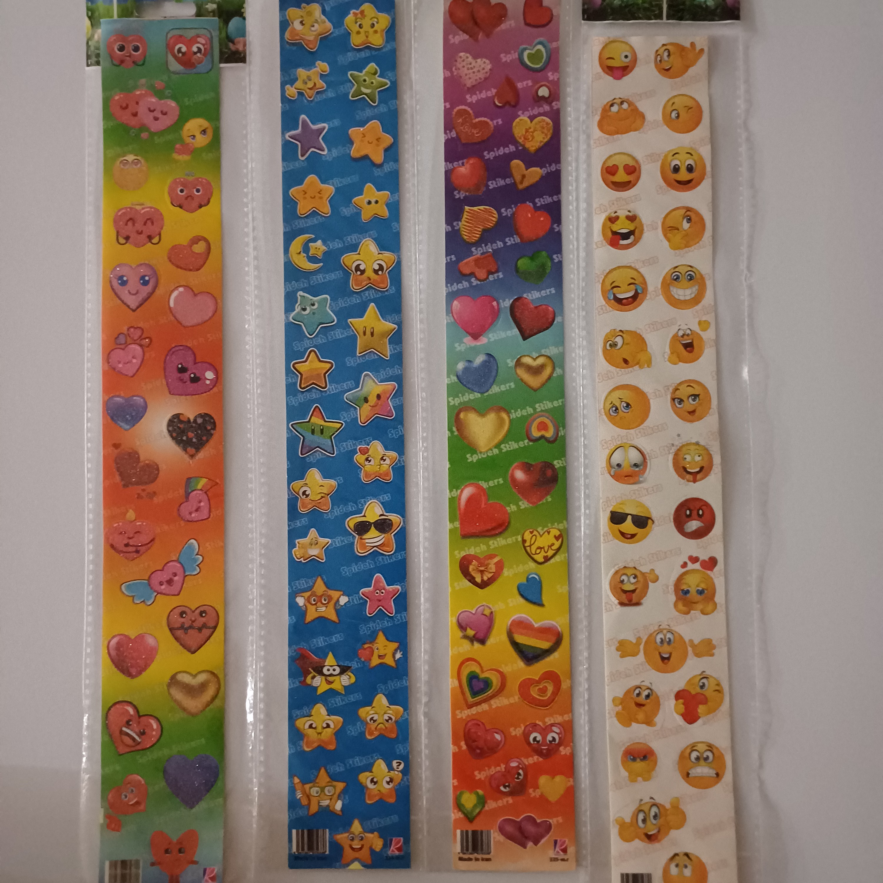 برچسب نواری استیکر و طرحهای آموزشی سایز 35 در 6 طرحها اکلیلی و تعداد 20 تا 30 برچسب کوچک در هر کدام 