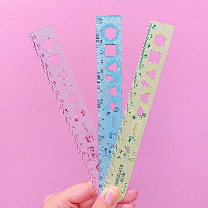 خط کش فلزی شابلون دار فانتزی 18 سانتی متر