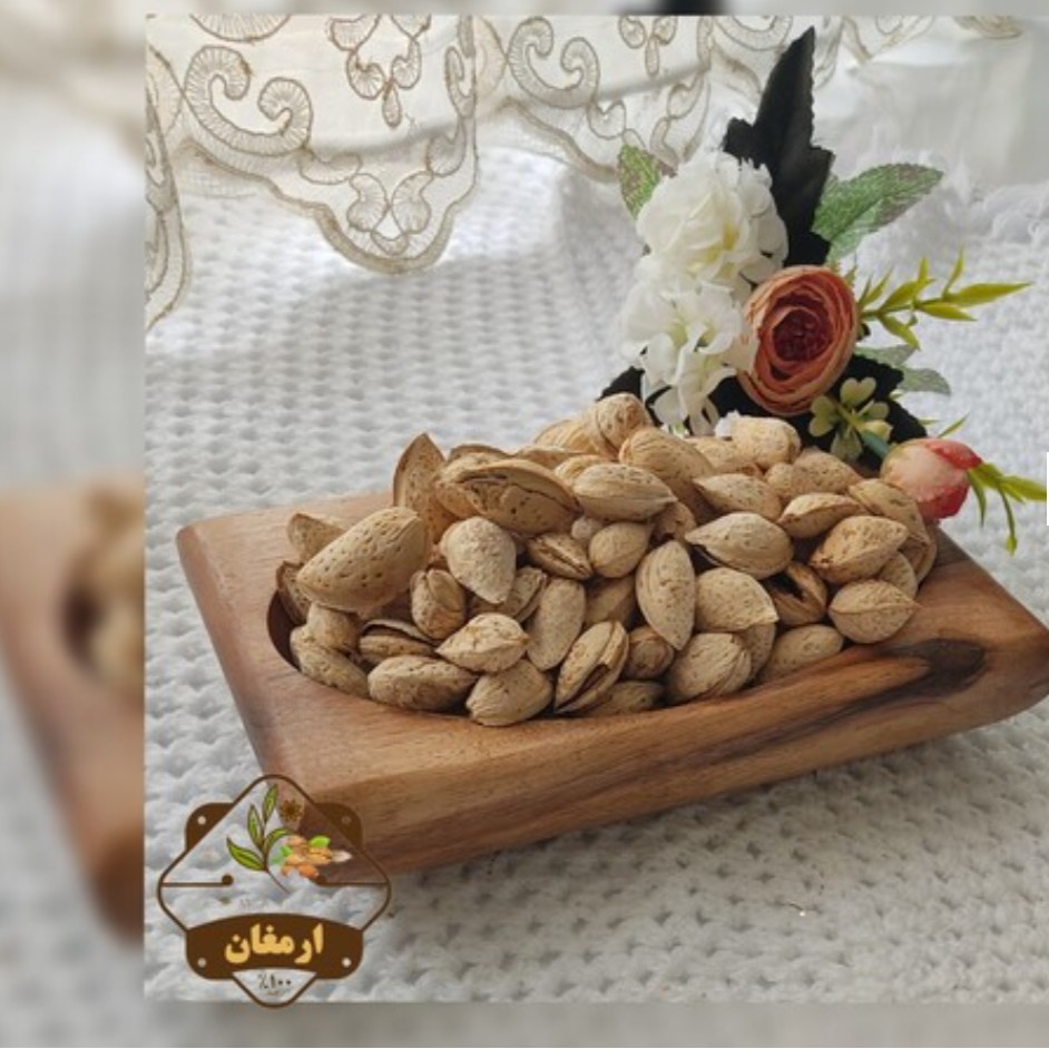 بادام درختی فرانسوی خوش طعم و شیرین در اندازه های متوسط و ریز با کیفیت مطلوب