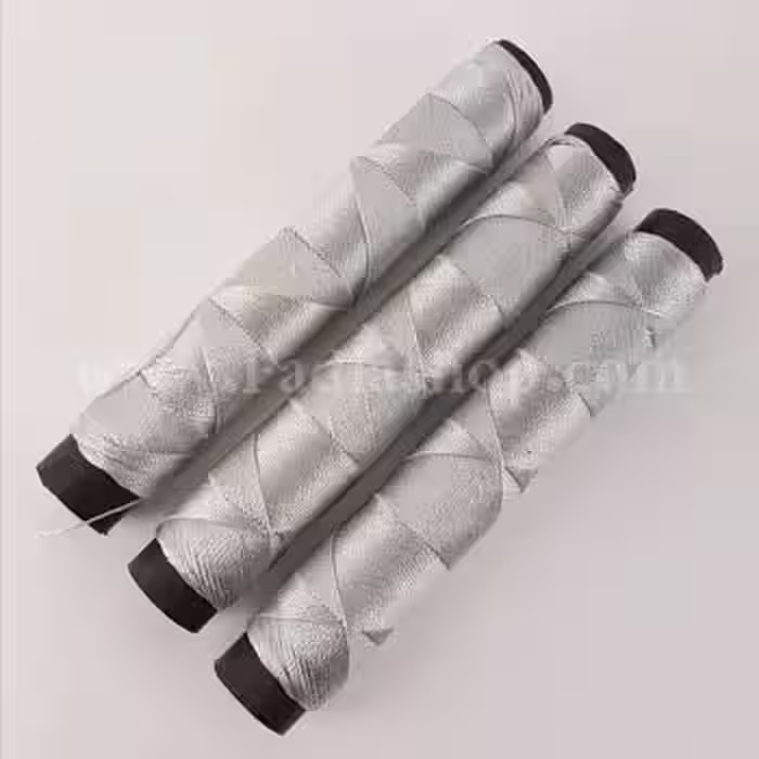 نخ چرم استخوانی روشن 140
