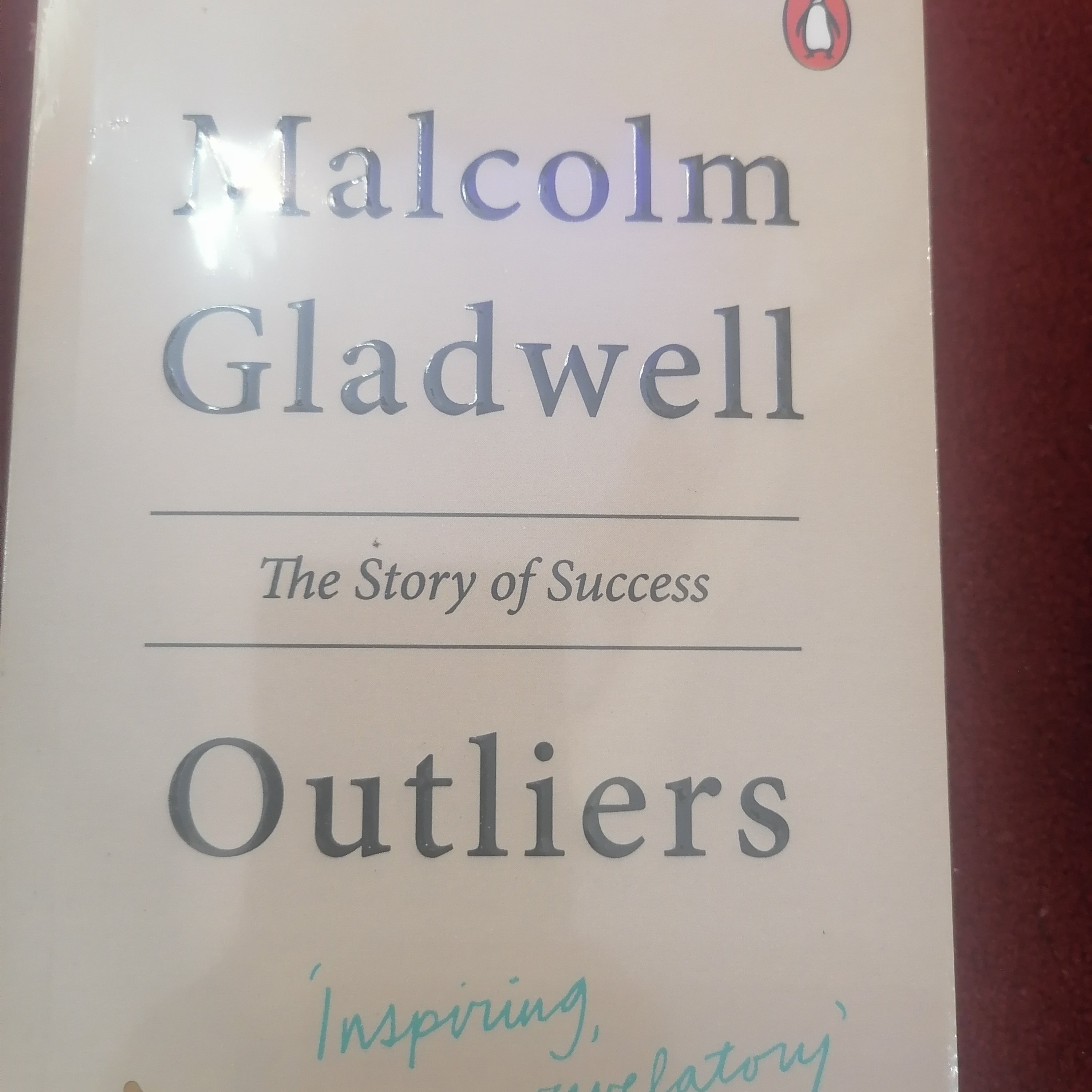 کتاب outliers