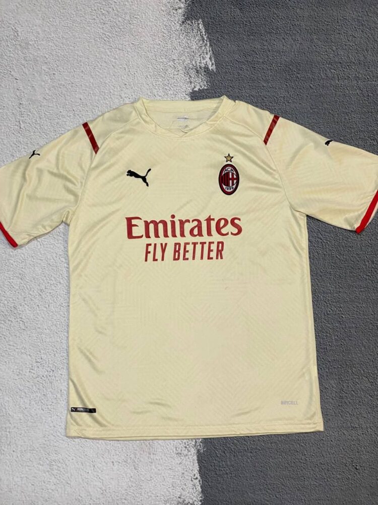 کیت دوم میلان 2022