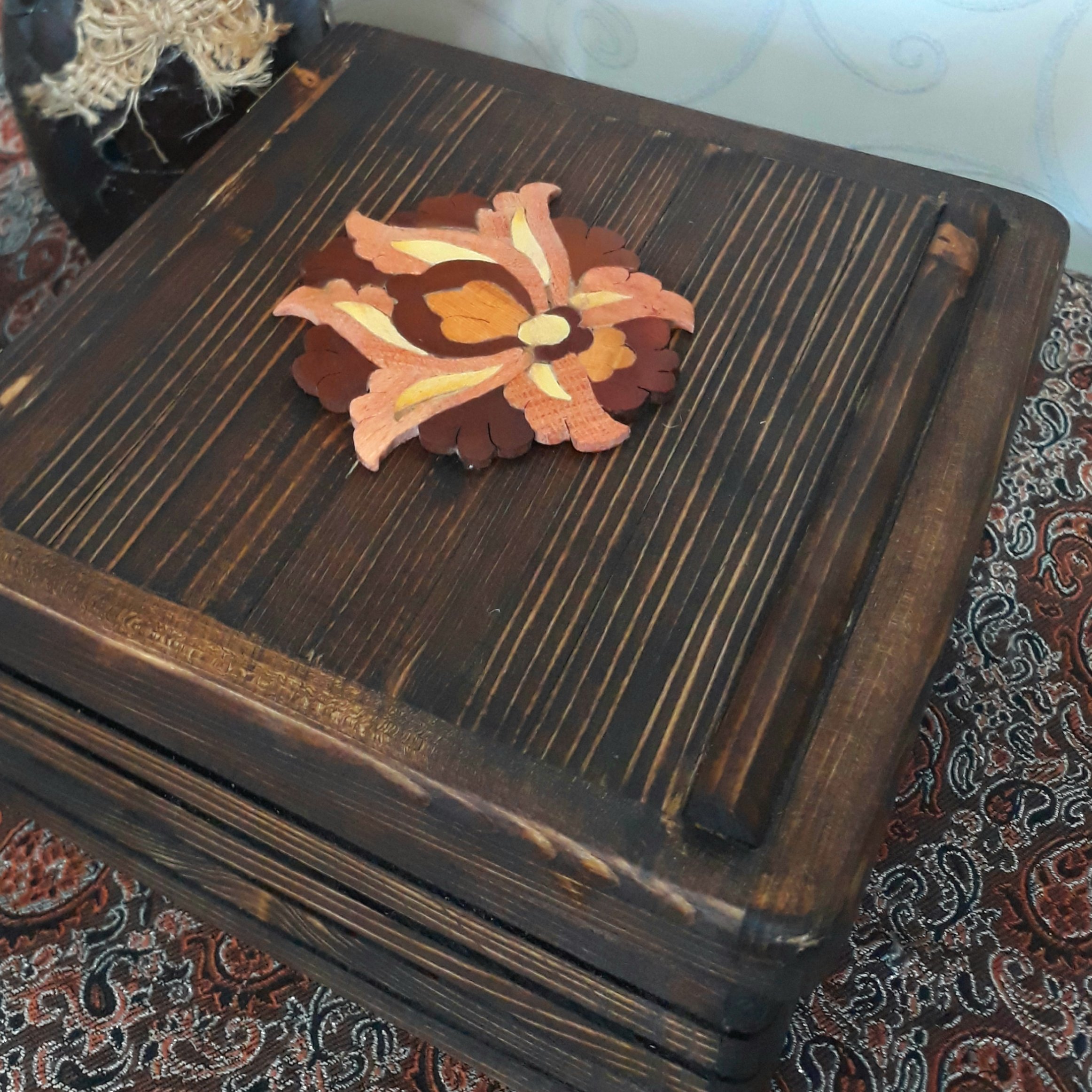 جعبه جواهرات چوبی 