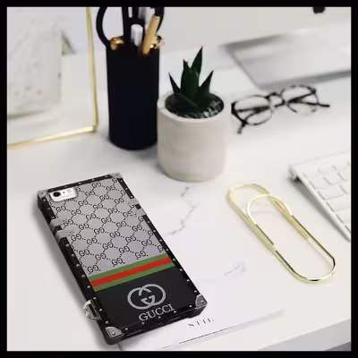کاور مدل صندوقی کد 0011 مناسب برای گوشی موبایل اپل iPhone 6 /6s Plus به همراه آویز