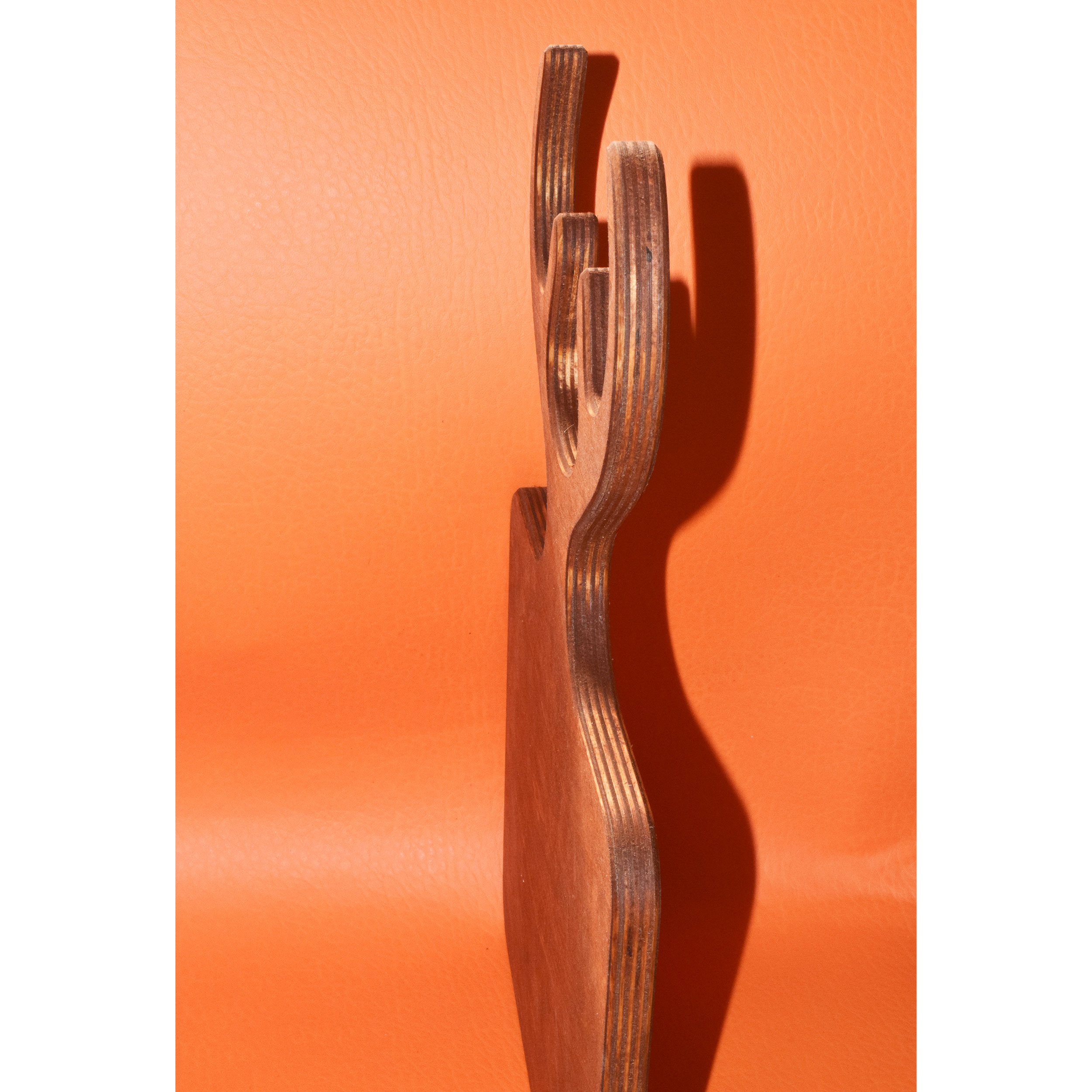 تخته سرو اچ ام مدل شاخ گوزن