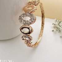 دستبند النگویی