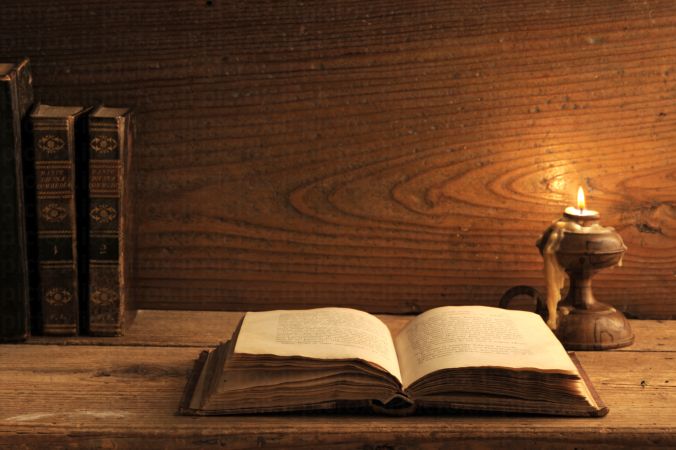 خرید و دانلود عکس Collection of images of old books کد 13197 | پیک فاکس | Pic Fox