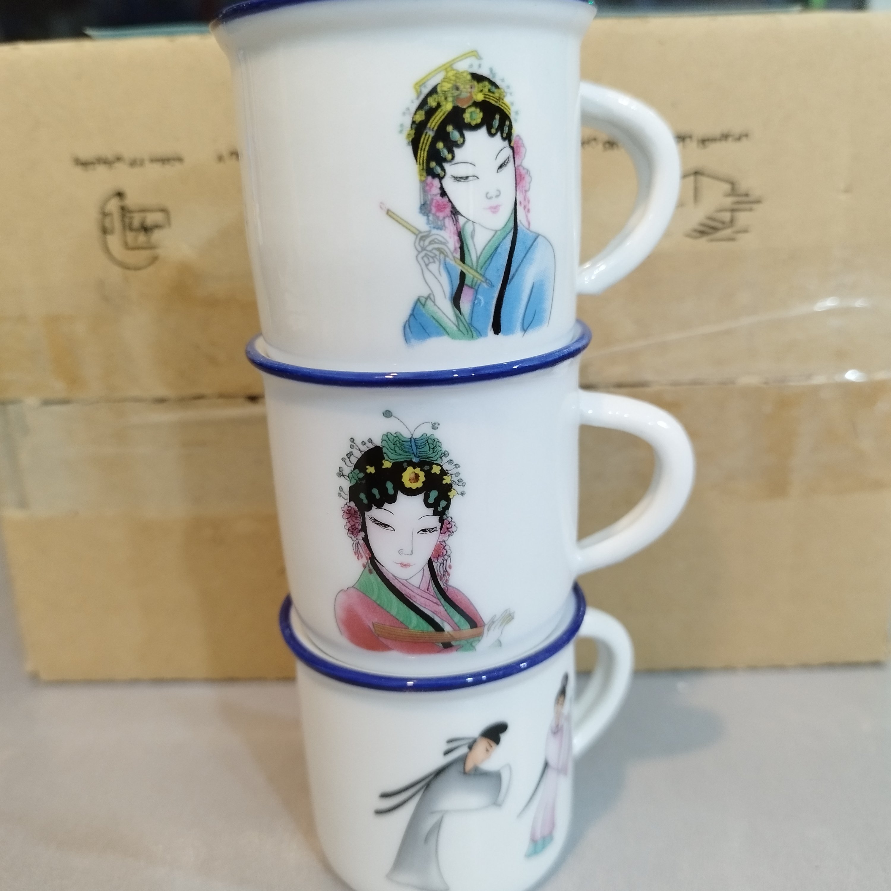 لیوان سرامیکی  دسته دارفانتزی نقش دار کوجک  جذاب و زیبا  