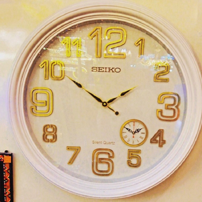 ساعت دیواری مدلseiko دوموتوره