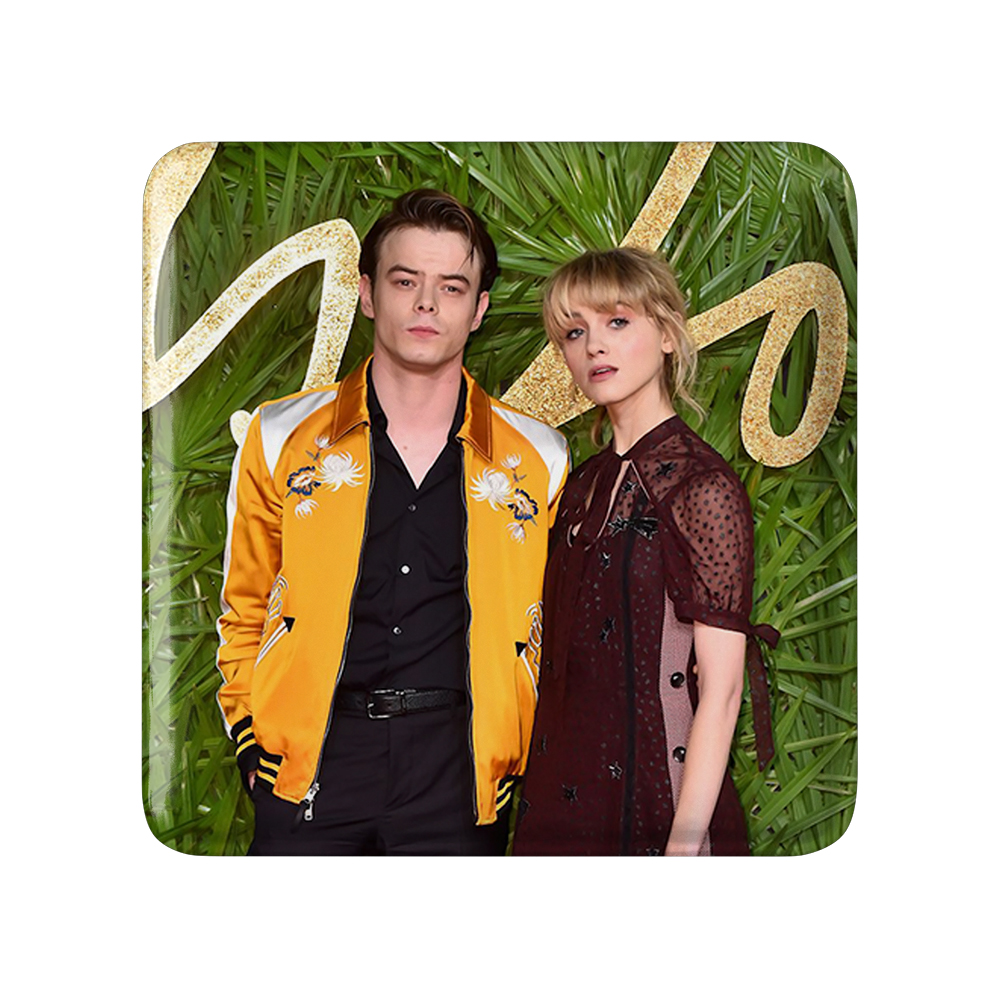 پیکسل خندالو مدل چارلی و ناتالیا سریال استرنجر تینگز Stranger Things کد 19330