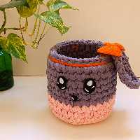 سبد عروسکی خرگوش تریکویی