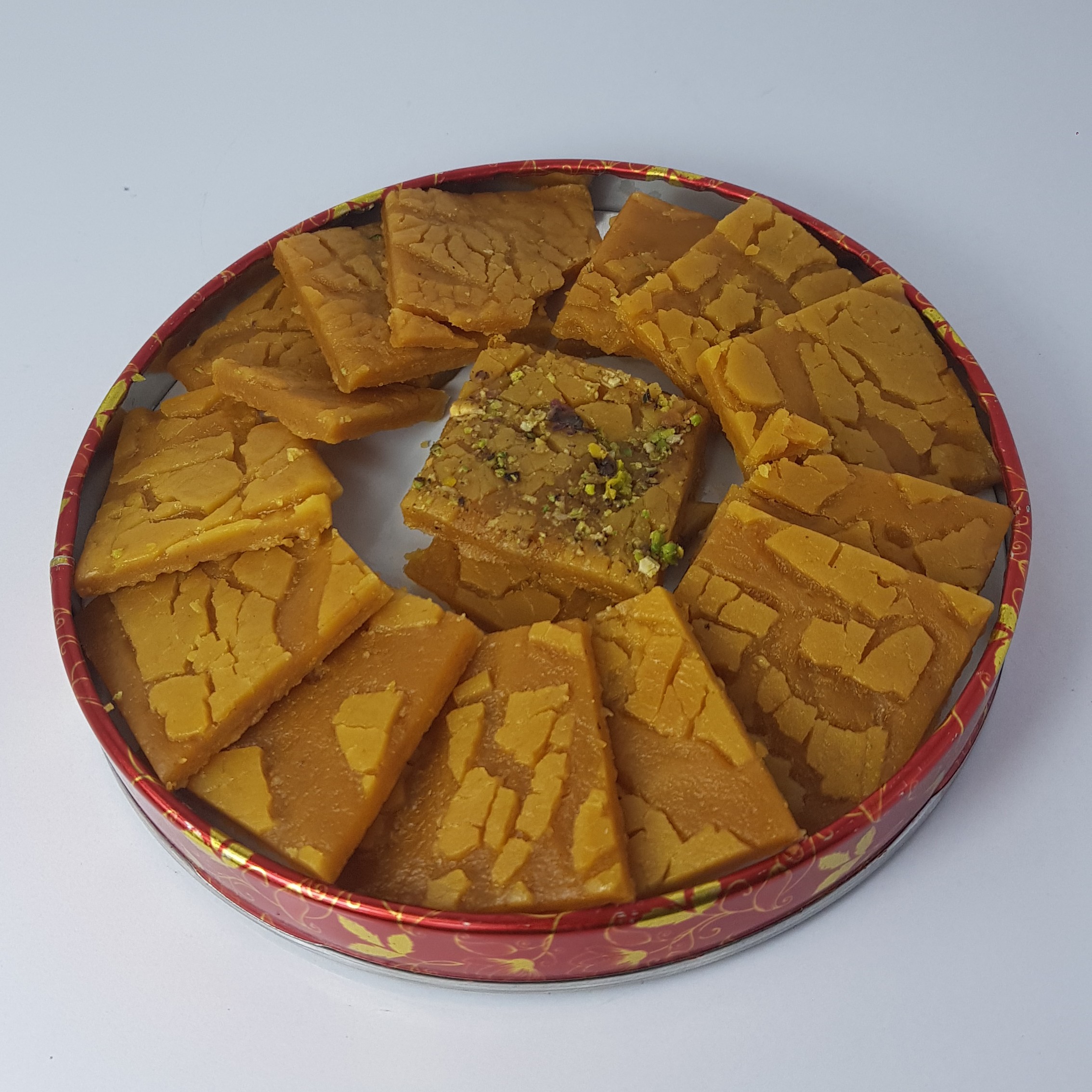 سوهان تازه و با کیفیت سوغات قم(200گرم)