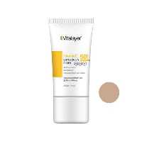 کرم ضد آفتاب رنگی ویتالیر، SPF 50، مدل ویتامین سی، ‌مناسب انواع پوست با تنالیته متوسط و حجم 50 میلی‌لیتر، ضد آب، مرطوب‌کننده، غیر کومدون‌زا، محافظت‌کننده در برابر اشعه‌های UVA و UVB، ویتامین C و آنتی اکسیدان، با ماندگاری 2 ساعته