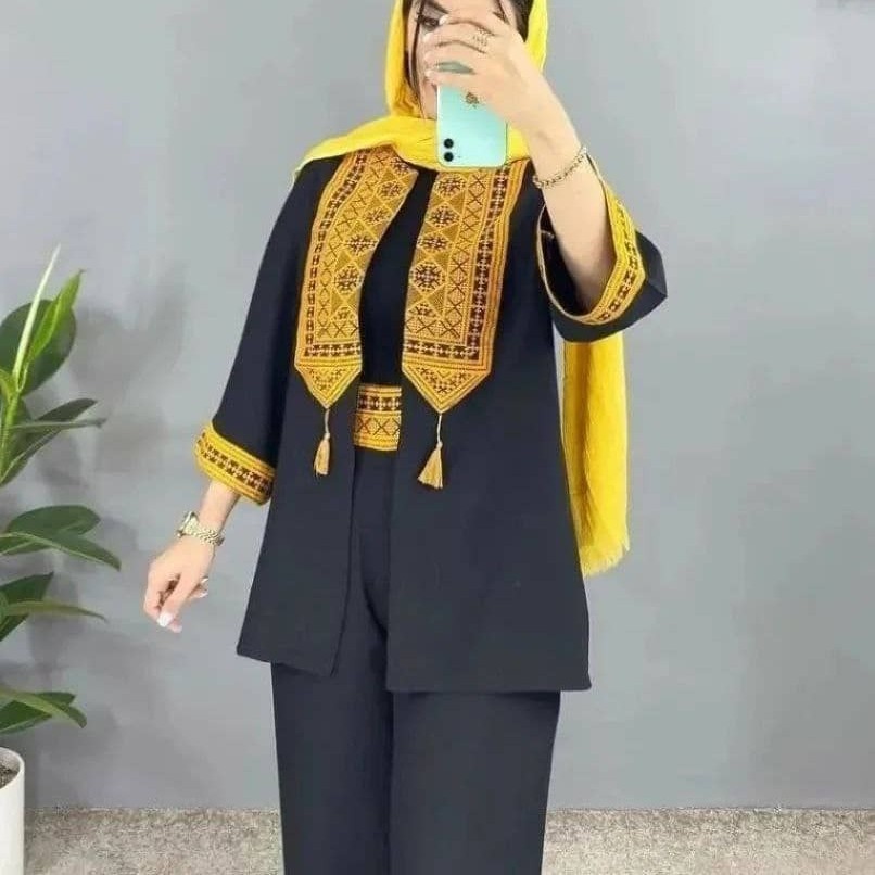 مانتو و شلوار ست زنانه کار تک و سبک که مناسب مجالس و بیرونی می باشد موارد استفاده در فصل بهار و تابستان