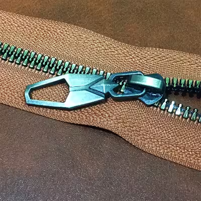 سرزیپ مدل فلزی طرح استار کد S-ZG سایز 5