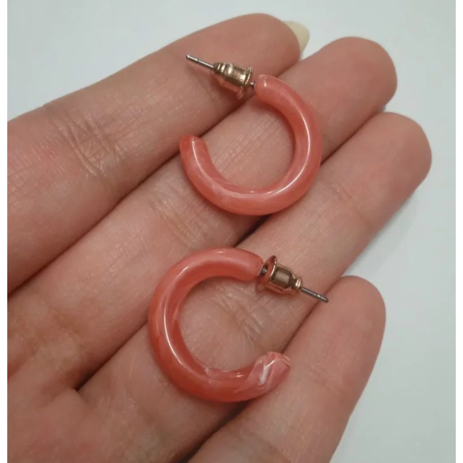 گوشواره نیم حلقه