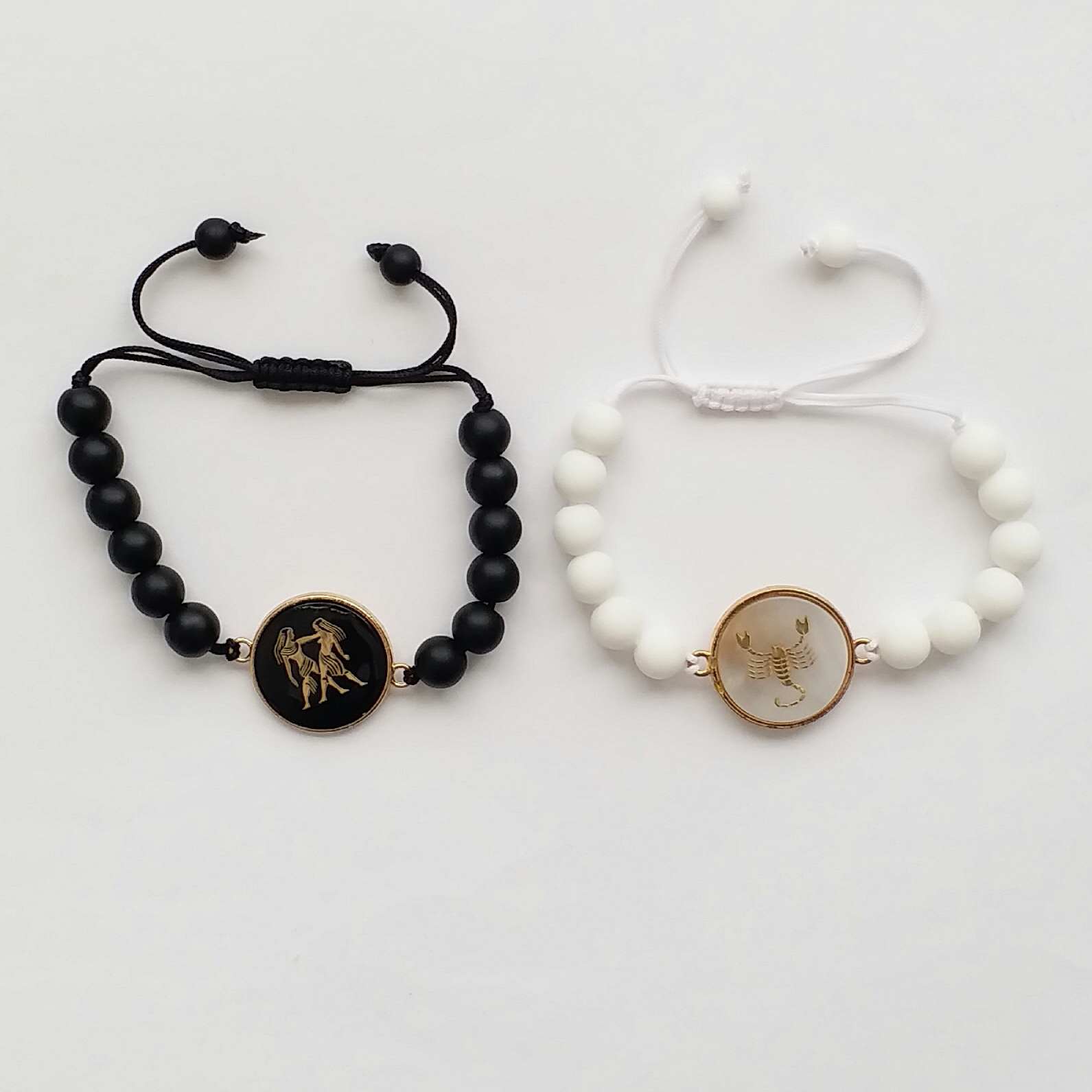 دستبند مدل ماه آبان و خرداد F96 مجموعه 2 عددی