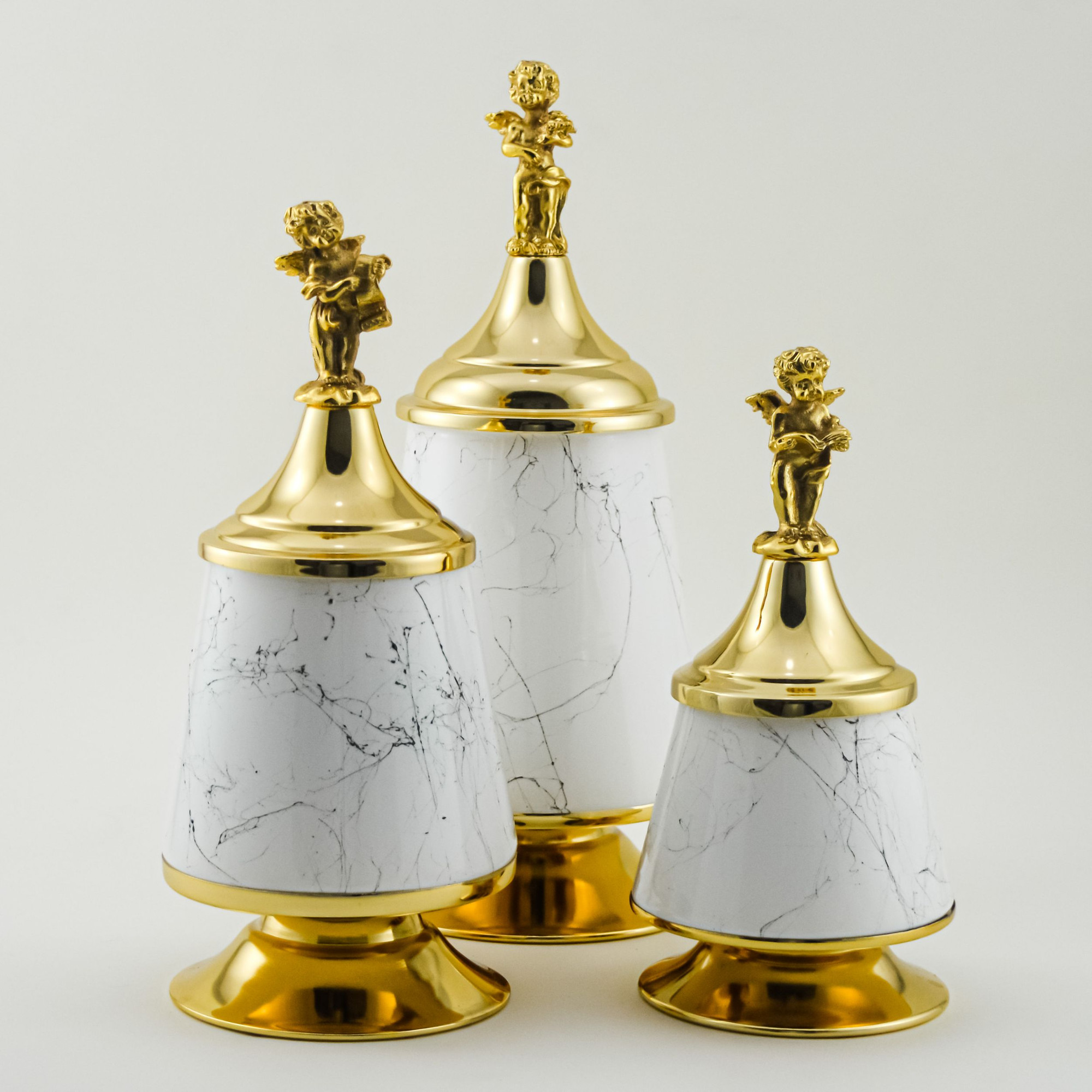 شکلات خوری مدل هرمی کد PLN1006 مجموعه 3 عددی