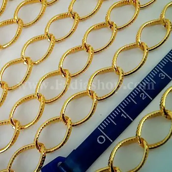 زنجیر تزئینی طلایی طرح دار