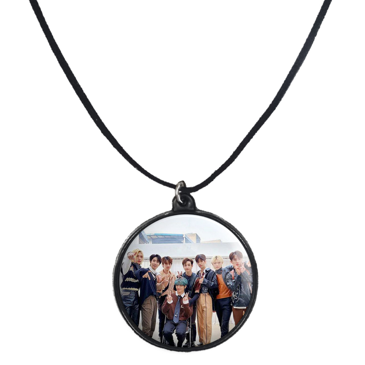 گردنبند پرمانه طرح straykids کد pmb.12301 مدل دو طرفه