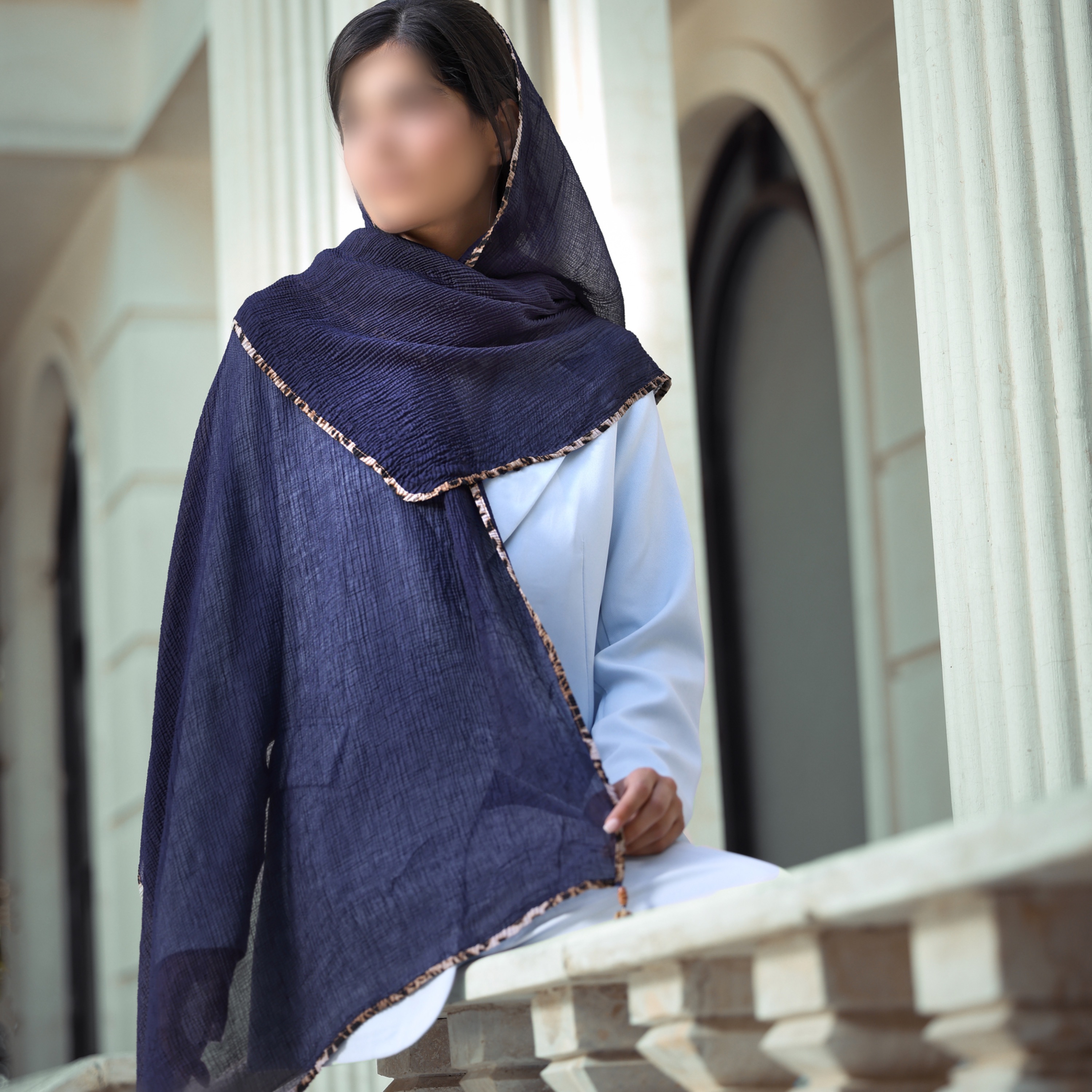 شال ساده پلیسه حاشیه پلنگی 2