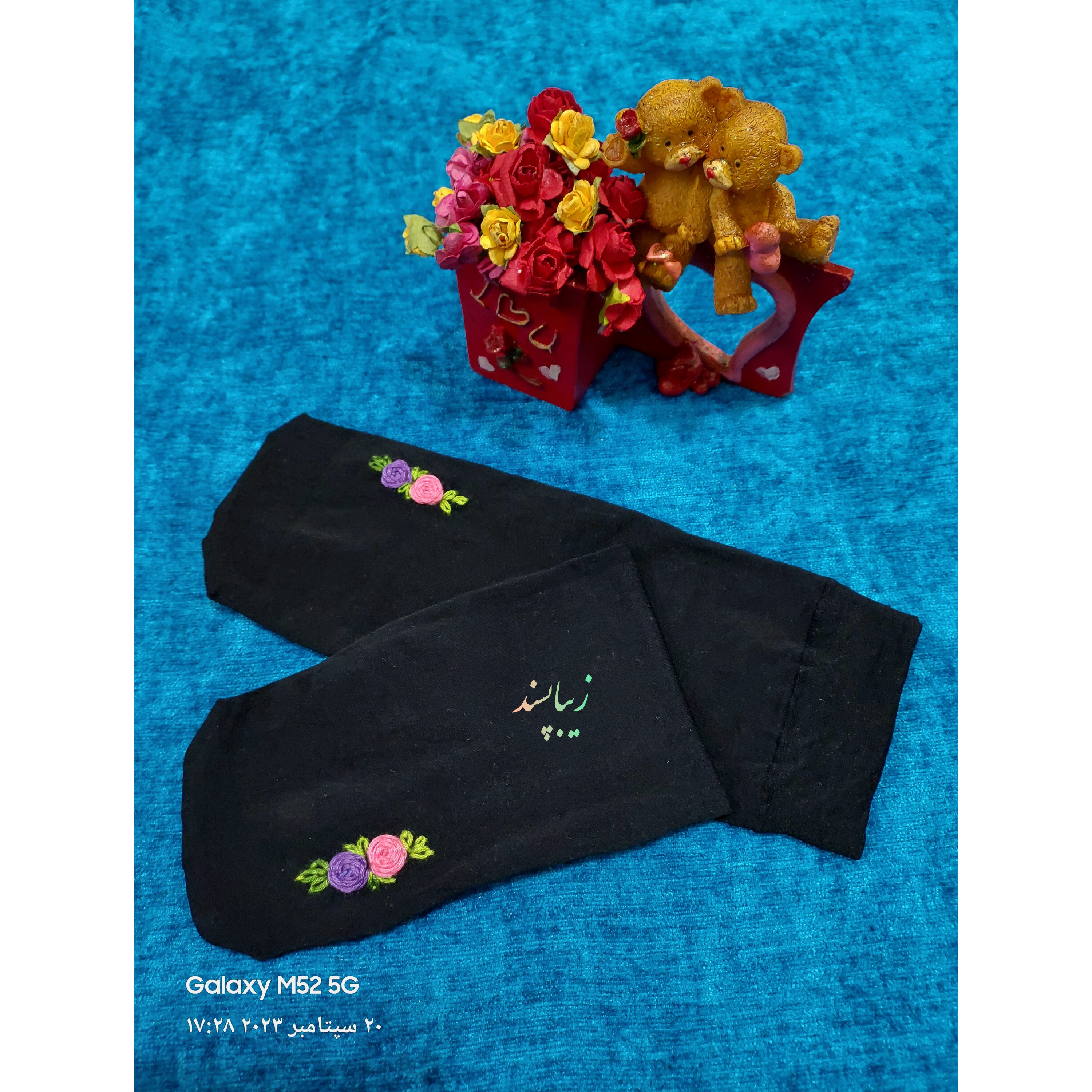 جوراب گلدوزی طرح 2
