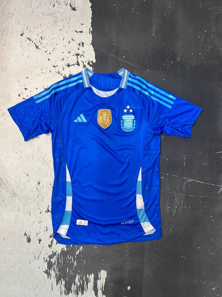 لباس دوم آرژانتین 2024 پلیری