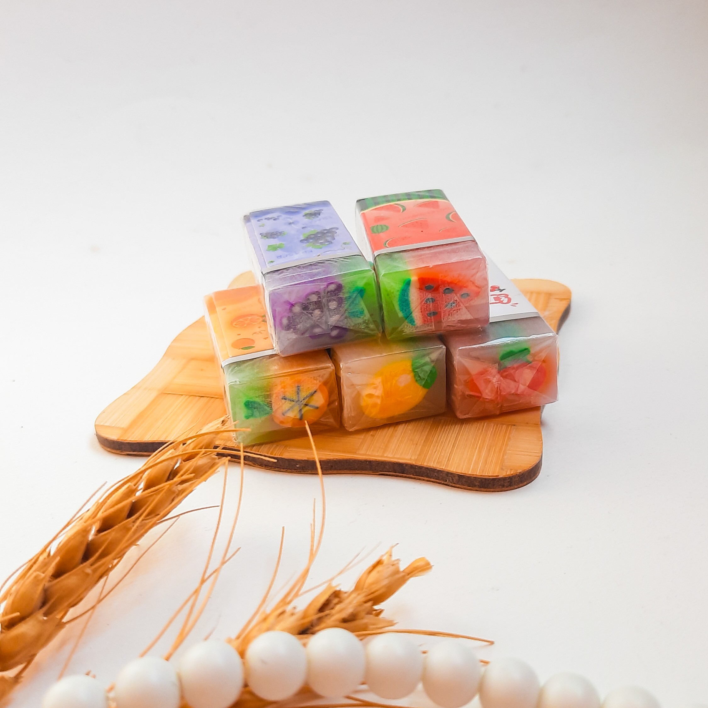 پاکن میوه ای