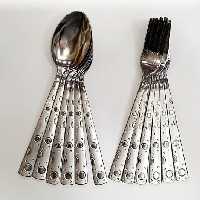 قاشق 6 عددی و یا
چنگال 6 عددی