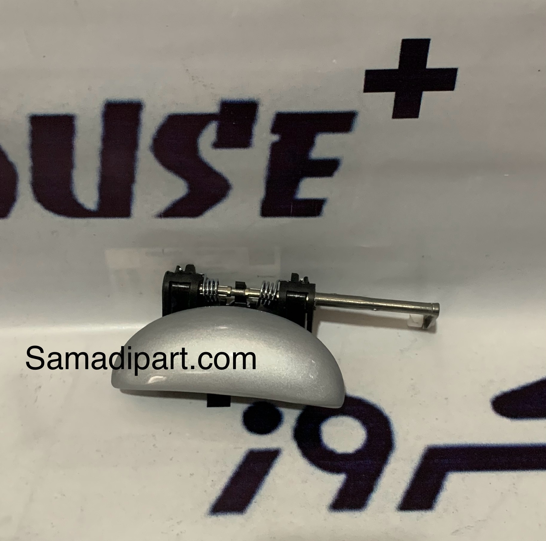 دستگیره بیرونی درب عقب راست نقره ای 207 کروز (CR37152602)