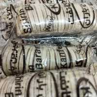 شکلات کانفت( 500گرمی) خوش طعم عسلکده حکیم