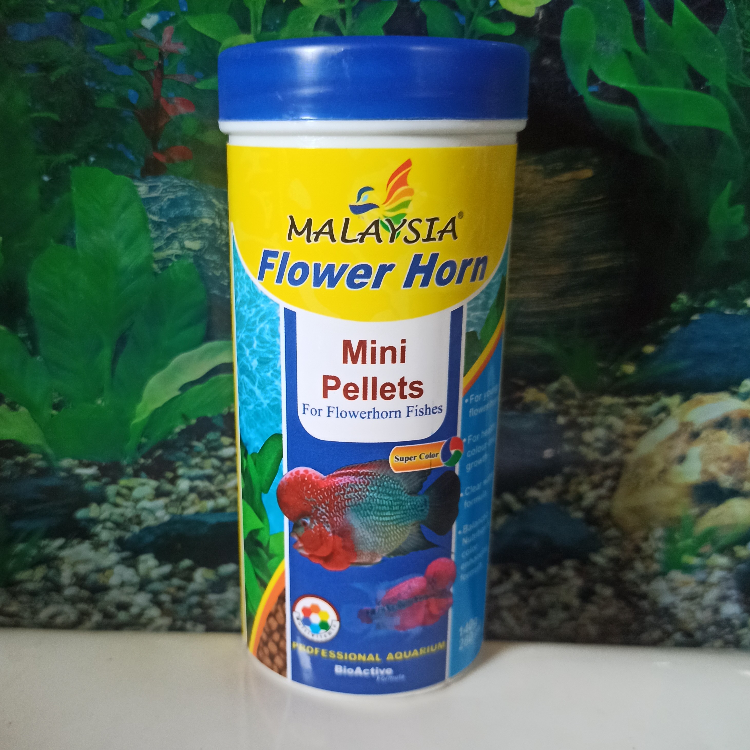 غذا ماهی فلاور هورن دونه کوچک حجم 280 ml رنگ فوق العاده