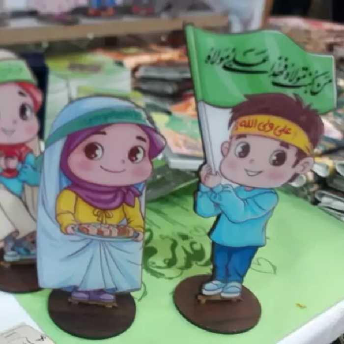 200 عدد استند رومیزی چوبی کودکانه غدیر