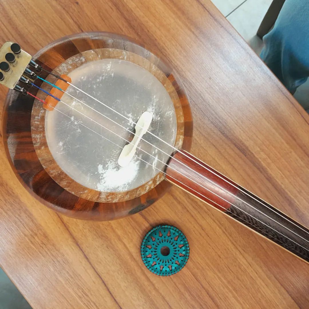 پایه چرم کمانچه ‌محصول کارگاه عمرانی | choobsub