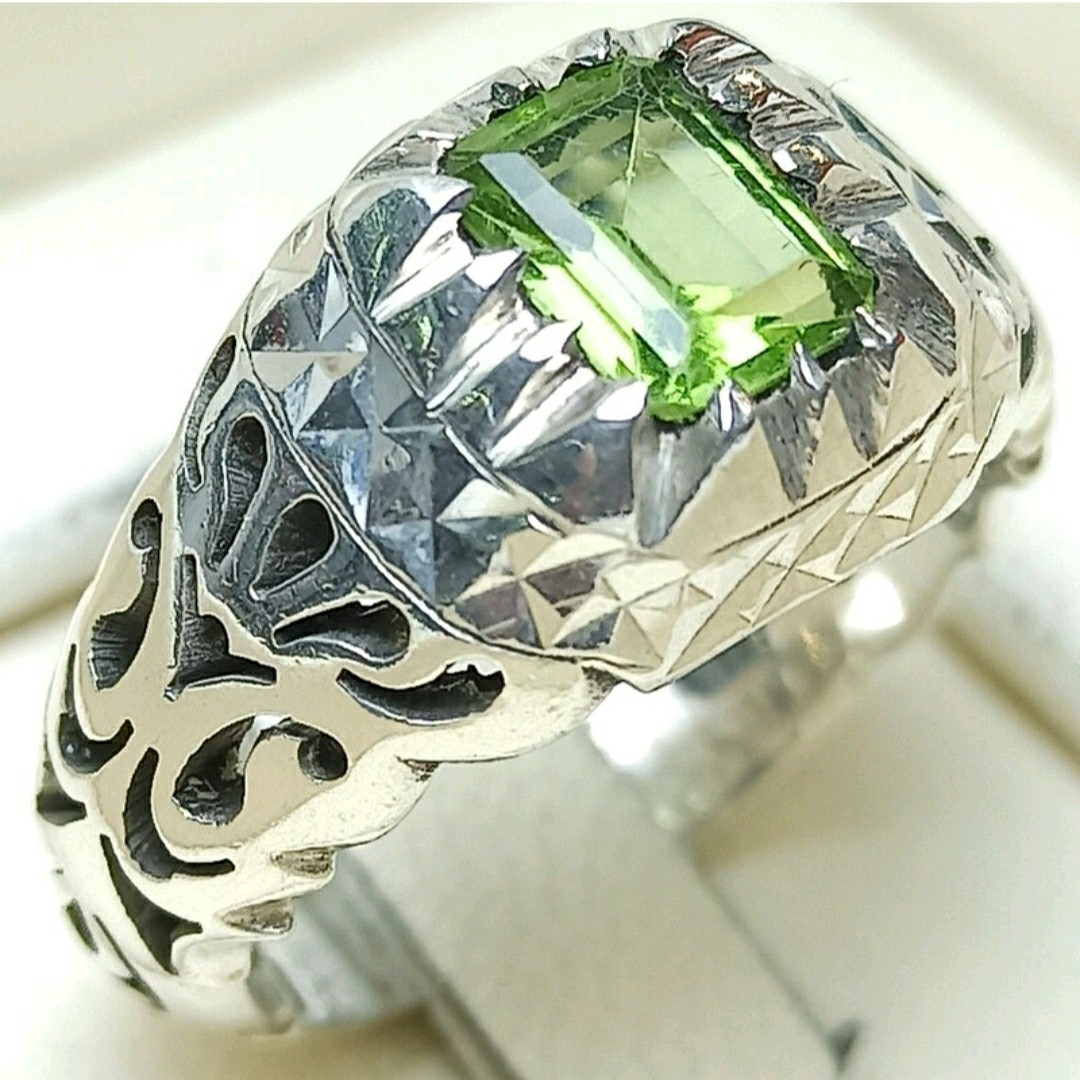  انگشتر نقره مردانه رکاب دست ساز همراه زبرجد معدنی اصل الماس تراش 3