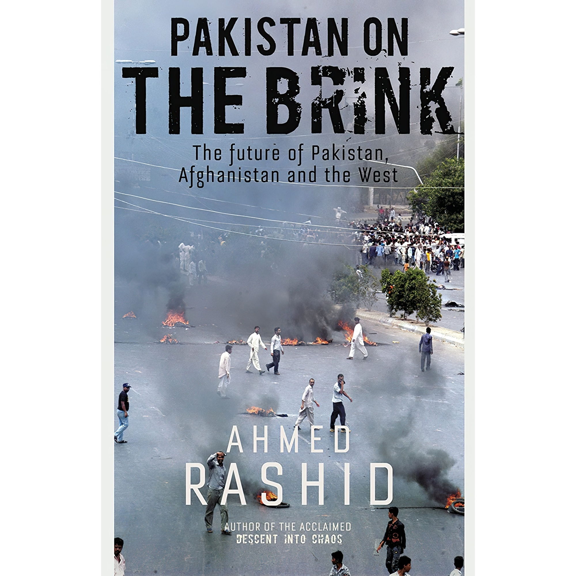 کتاب Pakistan on the Brink اثر Ahmed Rashid انتشارات Allen Lane
