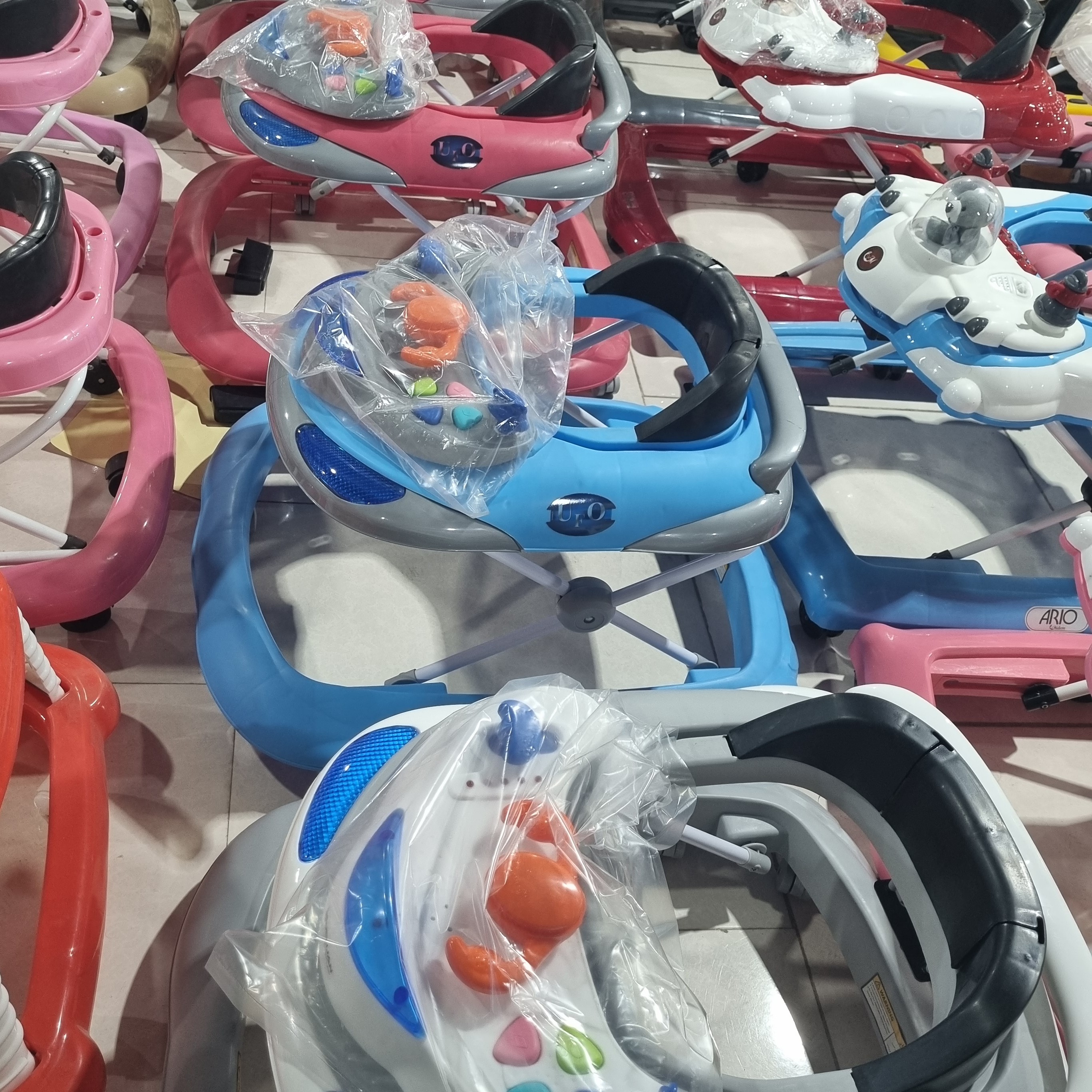 روروئک  مدل یوفو دلیجان