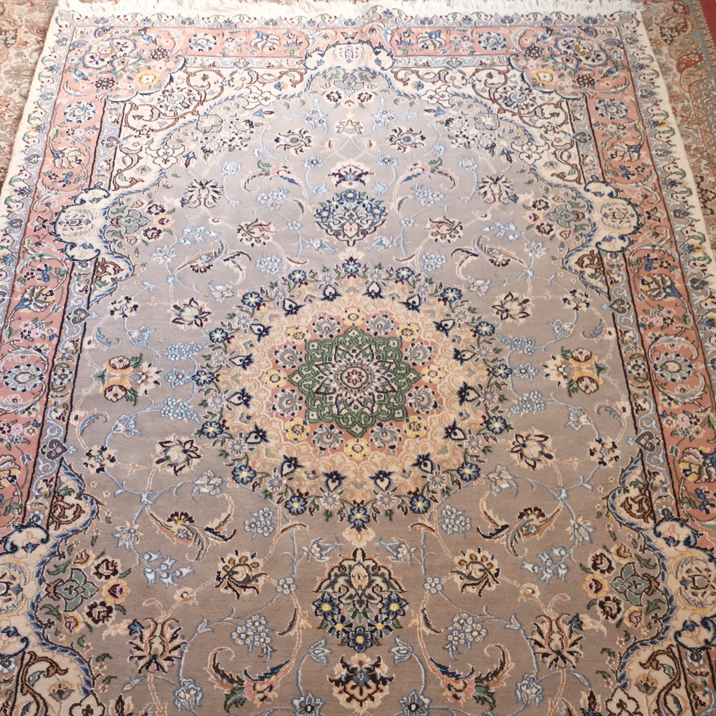 قالیچه دستبافت نایین