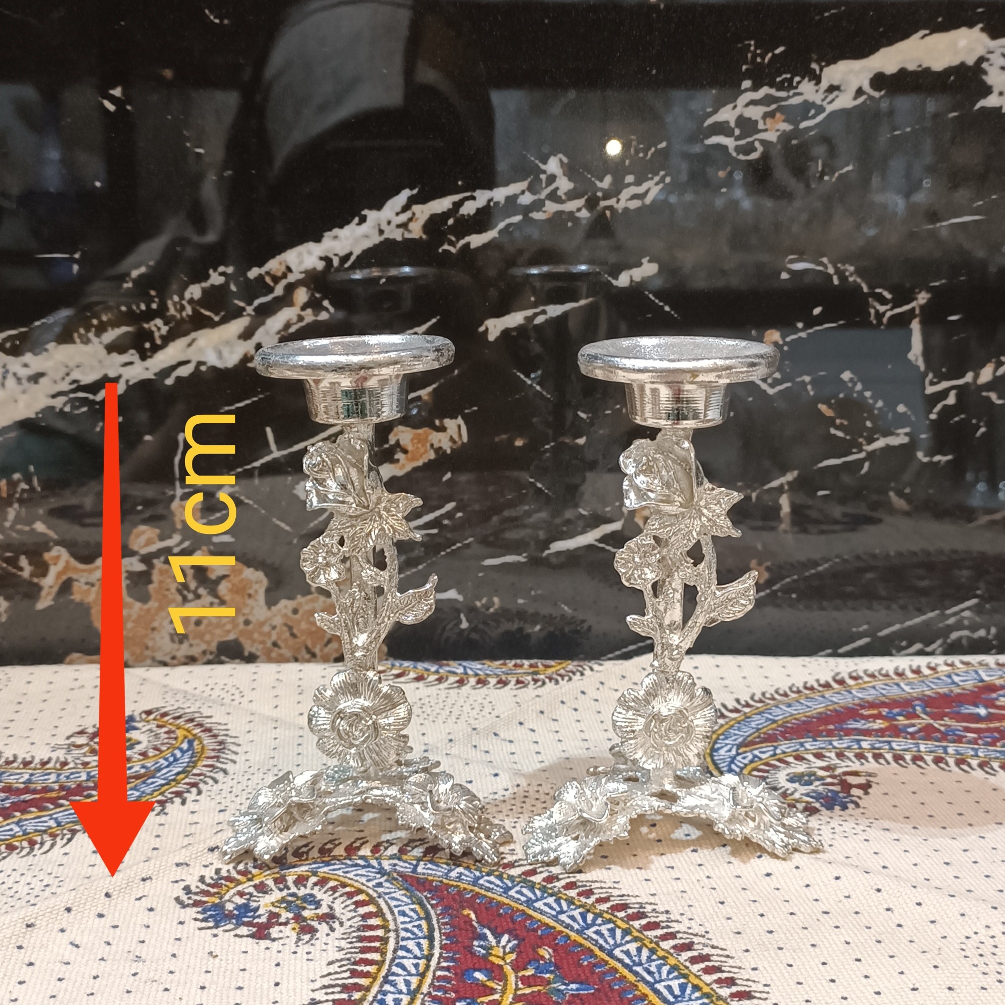 شمعدان سایز کوچک گل برجسته 