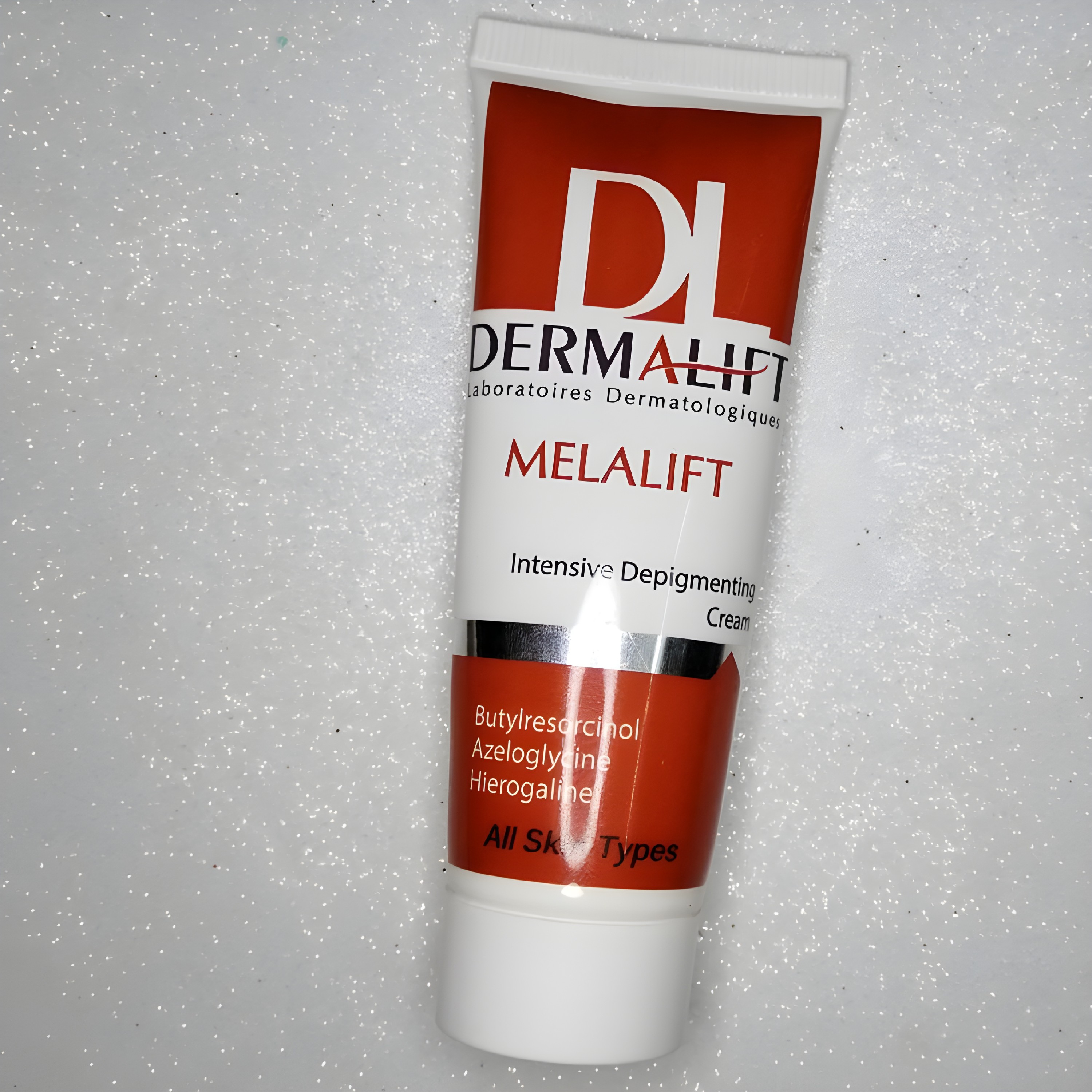 کرم روشن کننده پوست درمالیفت مدل MELALIFT مناسب انواع پوست حجم 40 میلی لیتر 