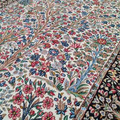 فرش دستبافت سه و نیم متری کد 852